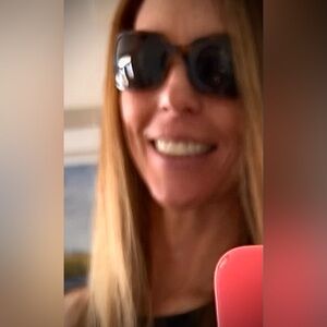 Meet your Posher, Deirdre